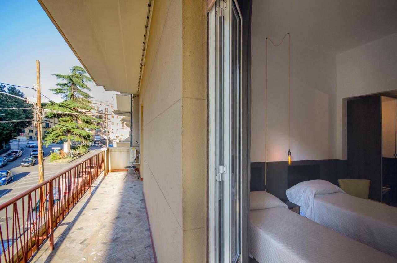 Qal'At Cove Hotel Калтанисета Екстериор снимка