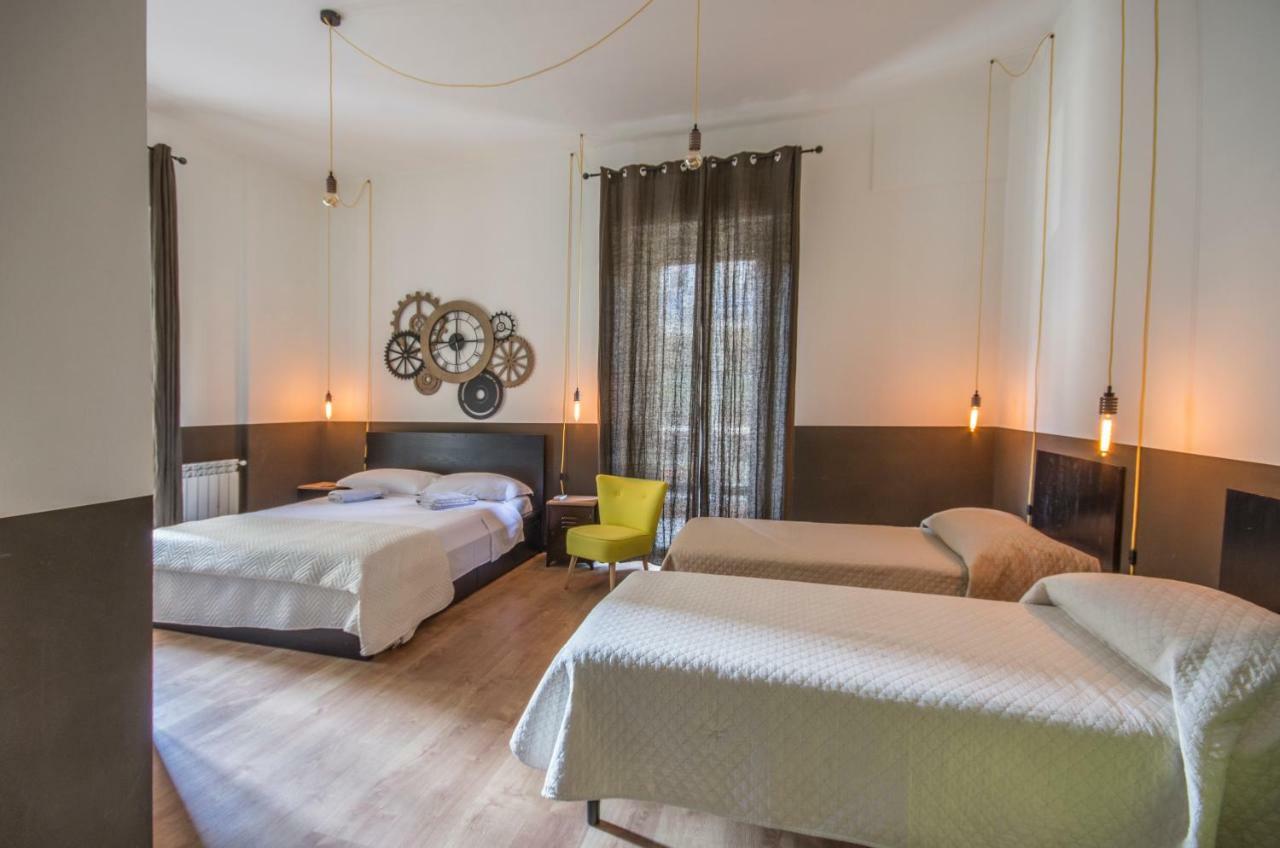 Qal'At Cove Hotel Калтанисета Екстериор снимка